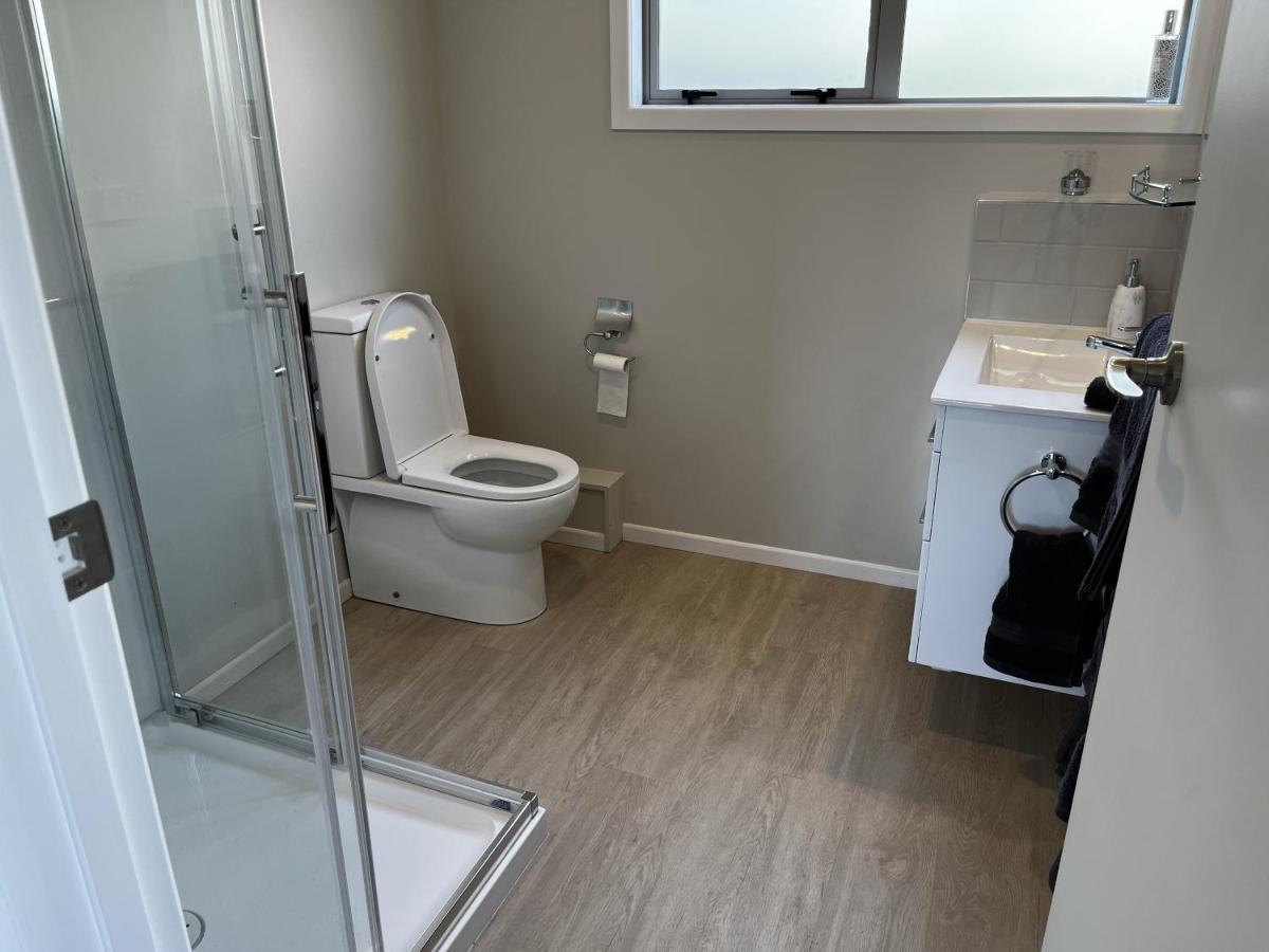 Raglan Retreat On Gilmour Apartment ภายนอก รูปภาพ