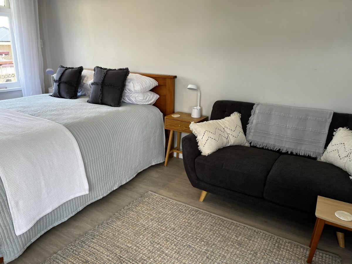 Raglan Retreat On Gilmour Apartment ภายนอก รูปภาพ